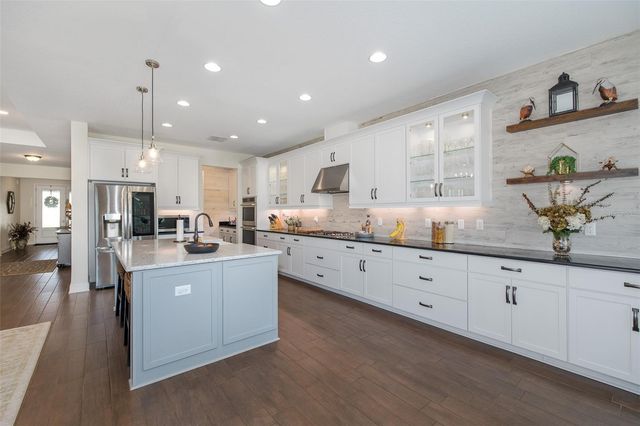 3880 MELLON DRIVE, Odessa, FL 33556