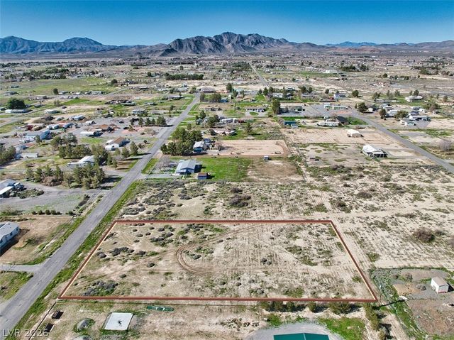 1700 West Greta Boulevard, Pahrump, NV 89060