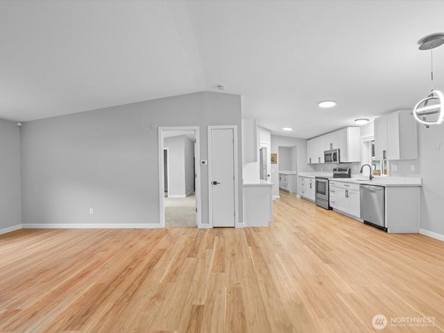 20500 SE 32nd Drive, Bothell, WA 98012