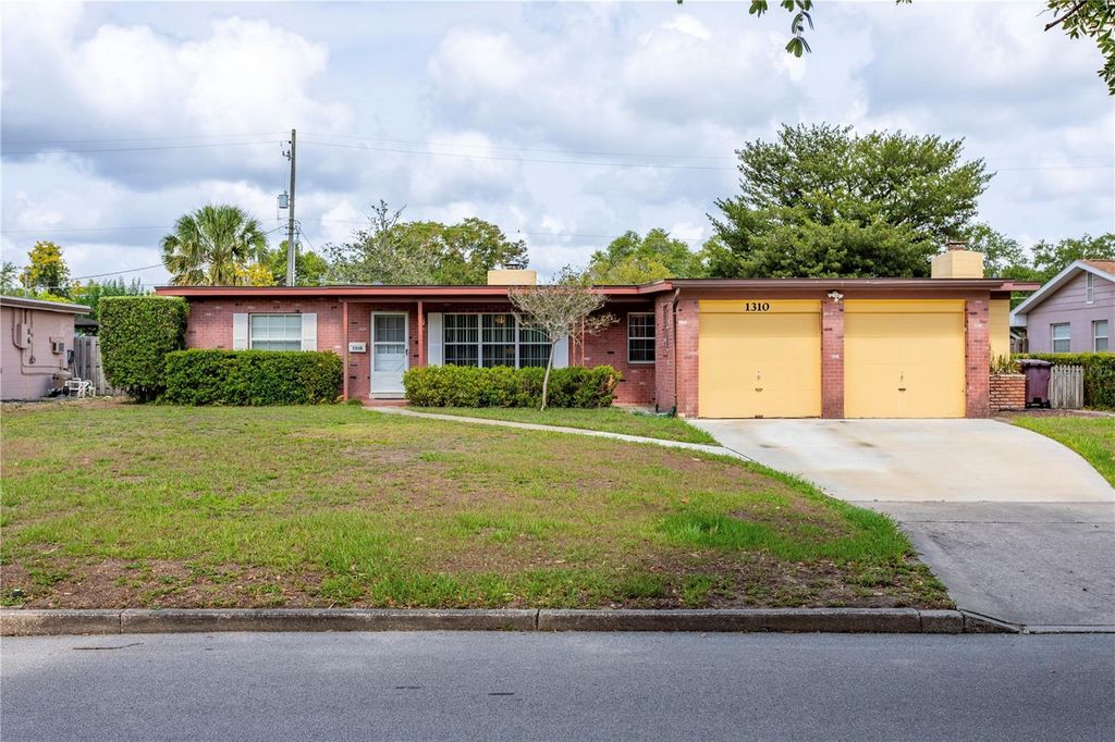 1310 ROSCOMARE AVENUE, Orlando, FL 32806