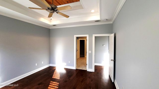 125 Emerald Drive, Brandon, MS 39047