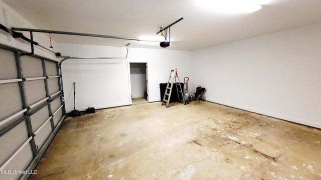 125 Emerald Drive, Brandon, MS 39047