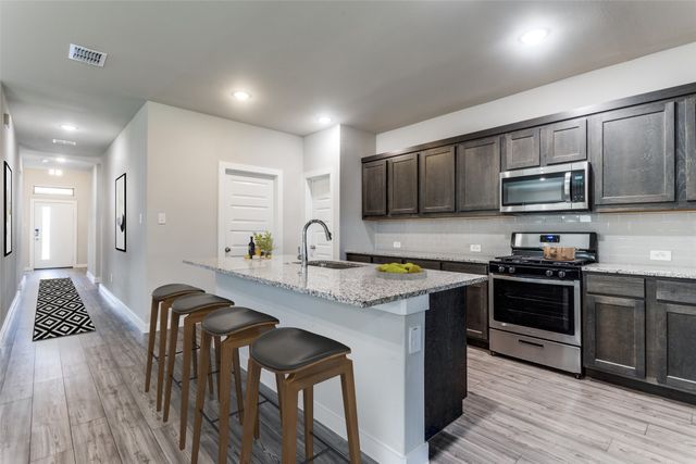 2413 Spring Side Drive, Royse City, TX 75189