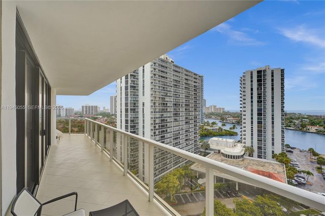 20281 E Country Club Drive 1002, Aventura, FL 33180