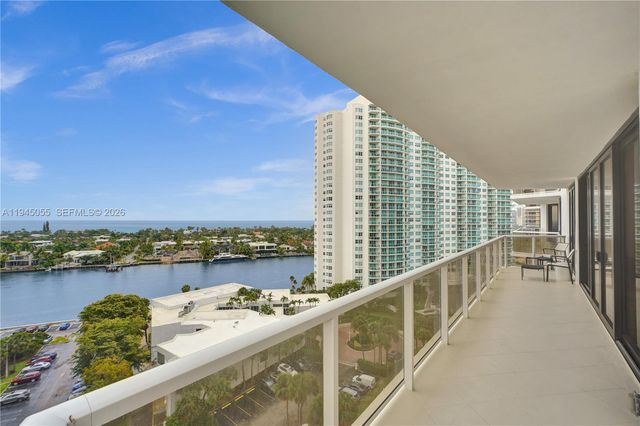 20281 E Country Club Drive 1002, Aventura, FL 33180