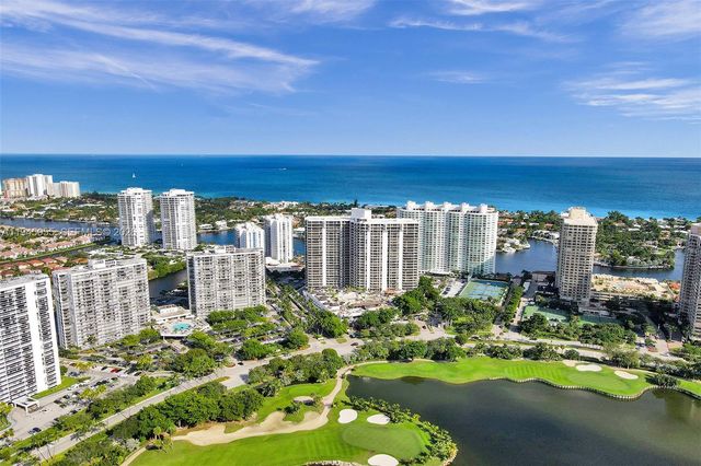 20281 E Country Club Drive 1002, Aventura, FL 33180