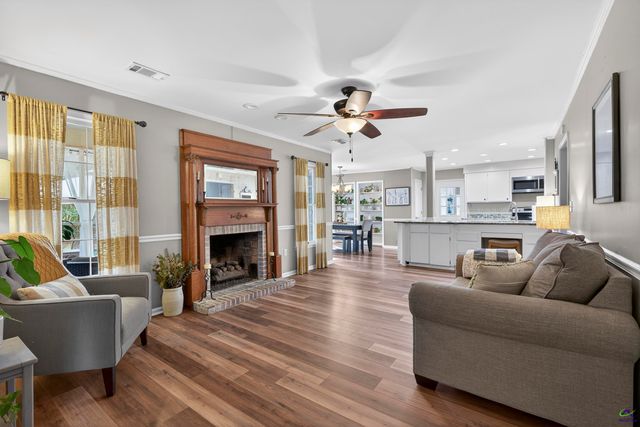 301 Lake Front Drive, Warner Robins, GA 31088