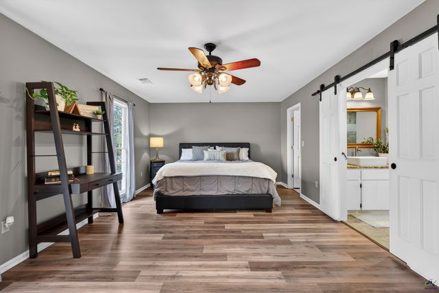 301 Lake Front Drive, Warner Robins, GA 31088