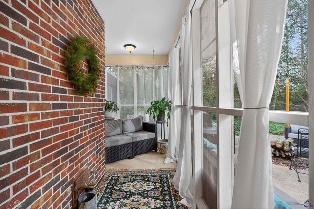 301 Lake Front Drive, Warner Robins, GA 31088