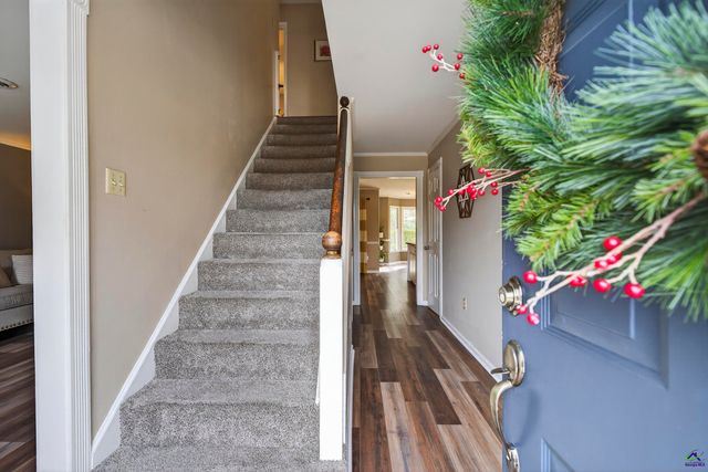 301 Lake Front Drive, Warner Robins, GA 31088