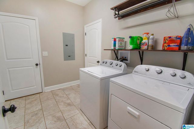 3016 LONG BRANCH DRIVE, Calera, AL 35040