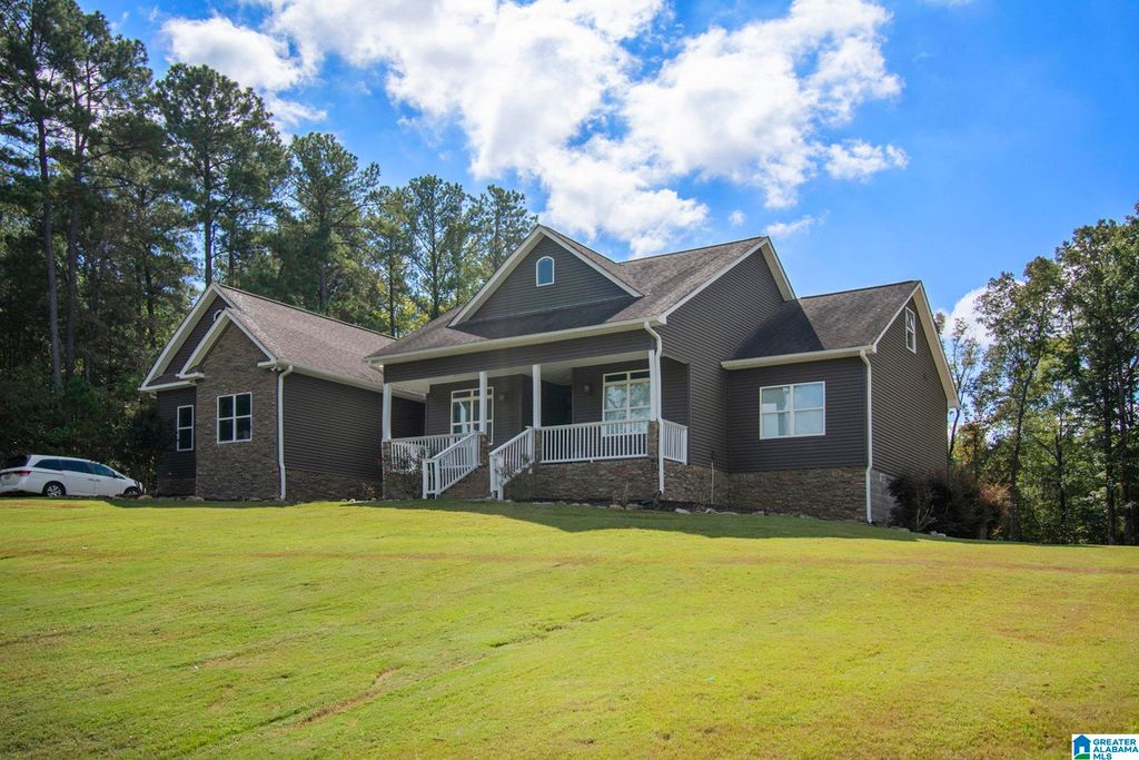 3016 LONG BRANCH DRIVE, Calera, AL 35040