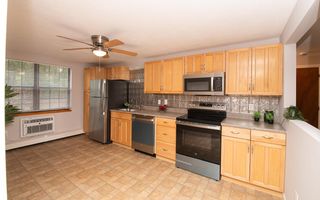 48 Westville Rd # 2 # 5, Plaistow, NH 03865