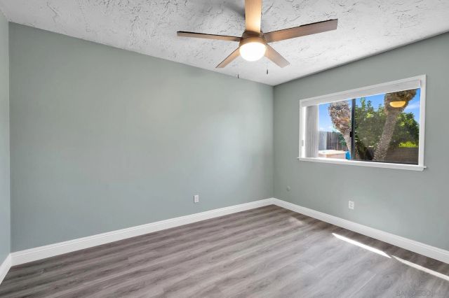 10131 Maple Tree, Santee, CA 92071