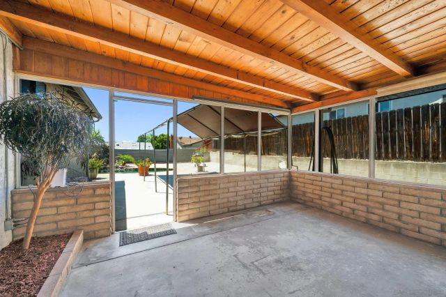 10131 Maple Tree, Santee, CA 92071