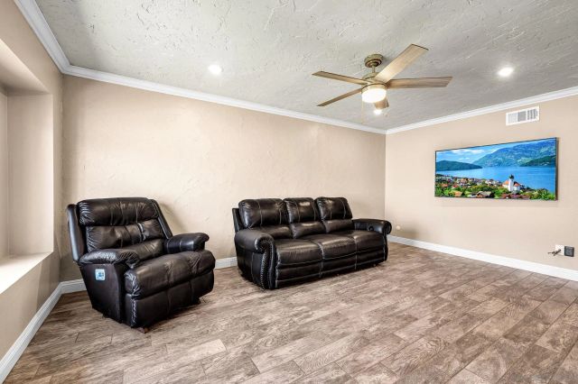 10131 Maple Tree, Santee, CA 92071