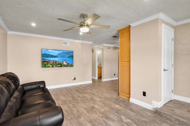 10131 Maple Tree, Santee, CA 92071