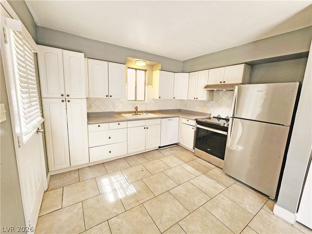 5409 Mountain View Drive, Las Vegas, NV 89146