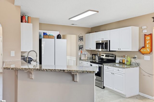 217 Sandy Lane, Greenville, SC 29605