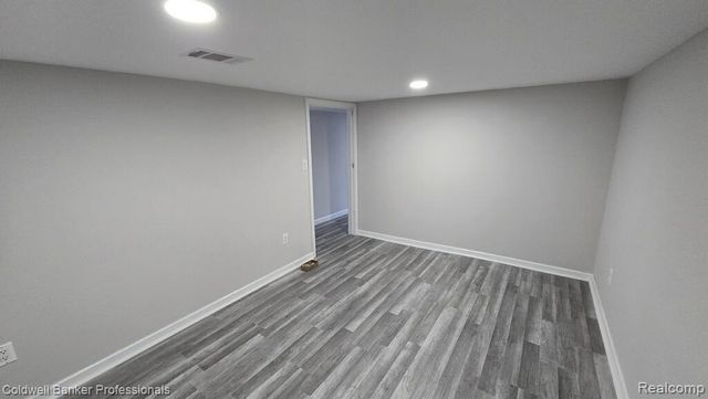 11050 Charles Drive, Byron, MI 48418