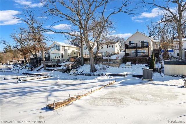 11050 Charles Drive, Byron, MI 48418