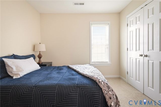 6320 Rolling Lawn Ct, Hanover, VA 23111