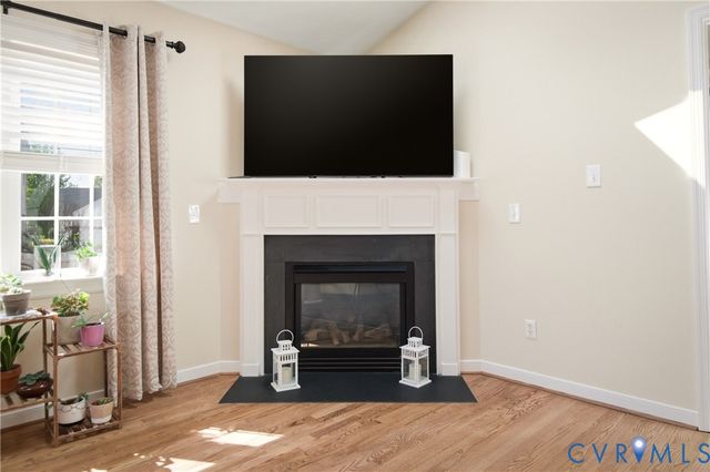 6320 Rolling Lawn Ct, Hanover, VA 23111