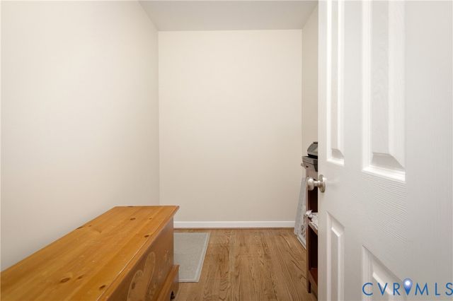 6320 Rolling Lawn Ct, Hanover, VA 23111