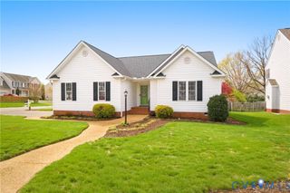 6320 Rolling Lawn Ct, Hanover, VA 23111