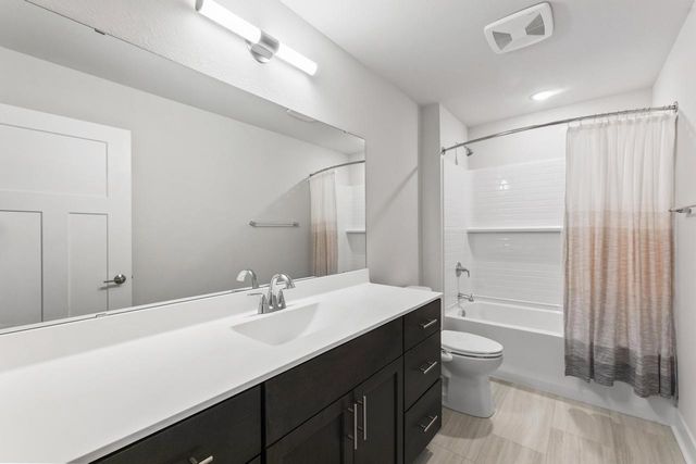 W193N5036 Rosemary RIDGE, Menomonee Falls, WI 53051
