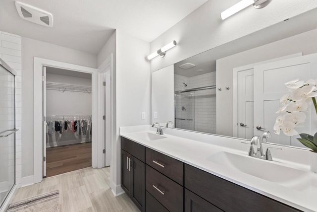 W193N5036 Rosemary RIDGE, Menomonee Falls, WI 53051
