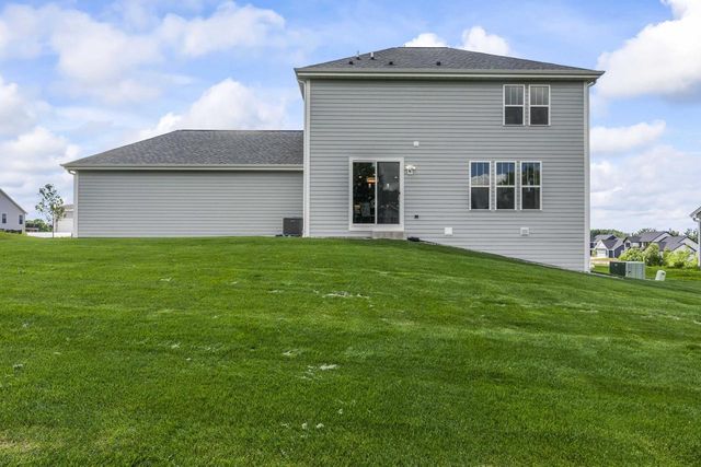 W193N5036 Rosemary RIDGE, Menomonee Falls, WI 53051