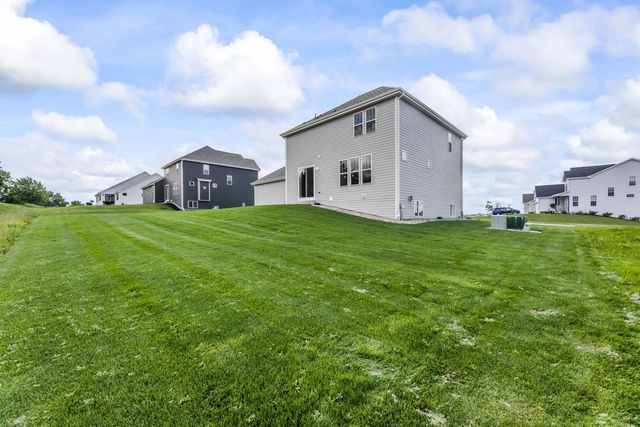 W193N5036 Rosemary RIDGE, Menomonee Falls, WI 53051