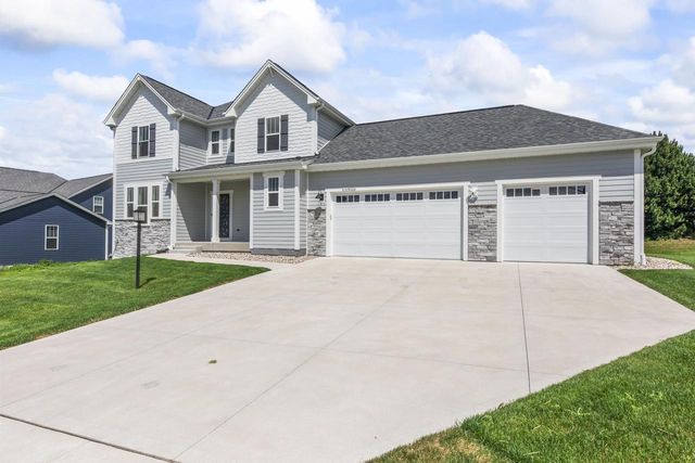 W193N5036 Rosemary RIDGE, Menomonee Falls, WI 53051