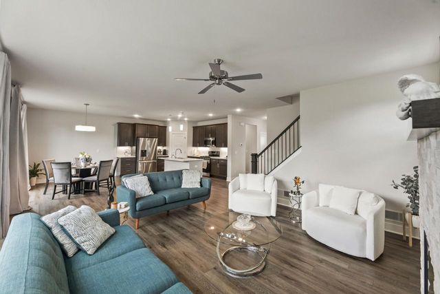 W193N5036 Rosemary RIDGE, Menomonee Falls, WI 53051