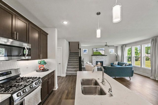 W193N5036 Rosemary RIDGE, Menomonee Falls, WI 53051
