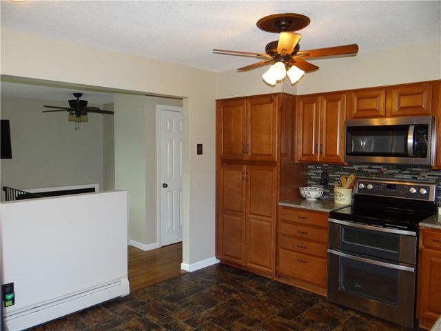 17 Redwing Lane, Horseheads, NY 14845