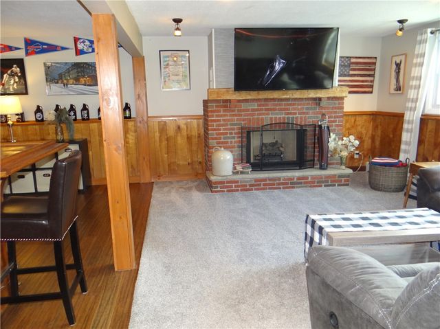 17 Redwing Lane, Horseheads, NY 14845