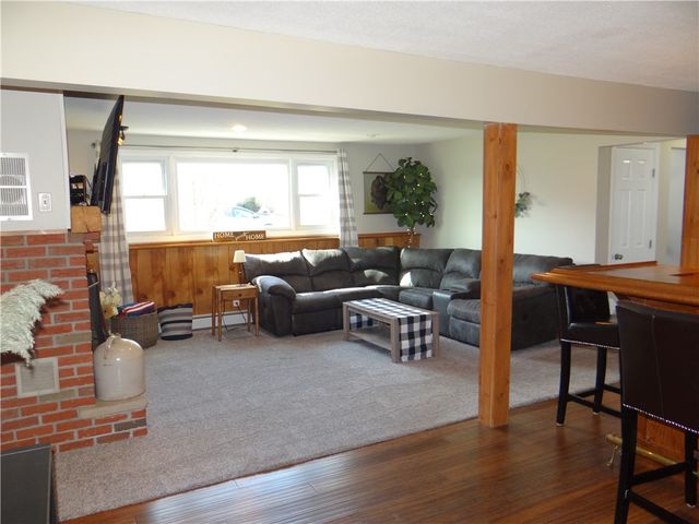 17 Redwing Lane, Horseheads, NY 14845