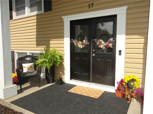 17 Redwing Lane, Horseheads, NY 14845