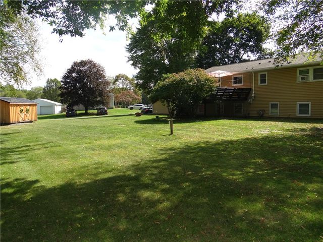 17 Redwing Lane, Horseheads, NY 14845