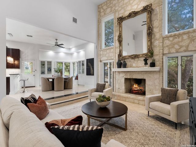 20 CARRIAGE HLS, San Antonio, TX 78257