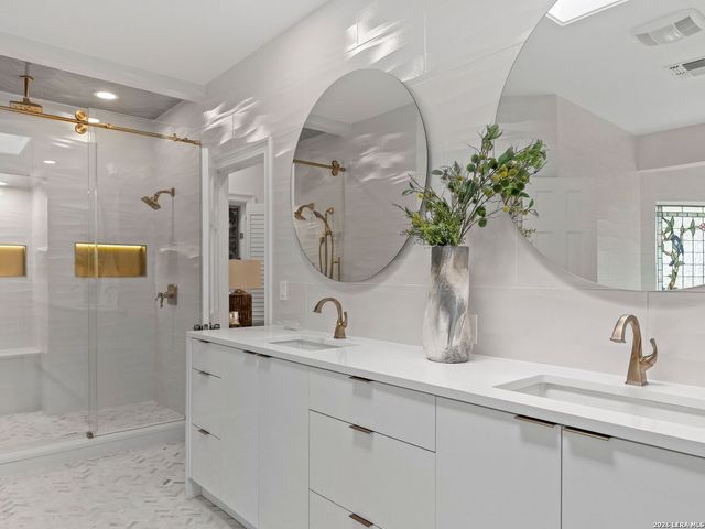 20 CARRIAGE HLS, San Antonio, TX 78257