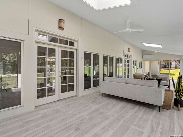 20 CARRIAGE HLS, San Antonio, TX 78257