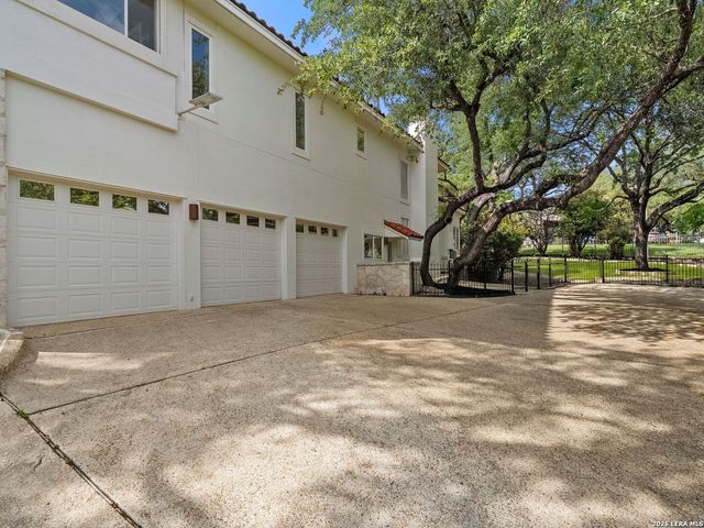 20 CARRIAGE HLS, San Antonio, TX 78257