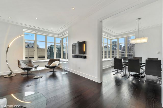 118 E ERIE Street 29F, Chicago, IL 60611