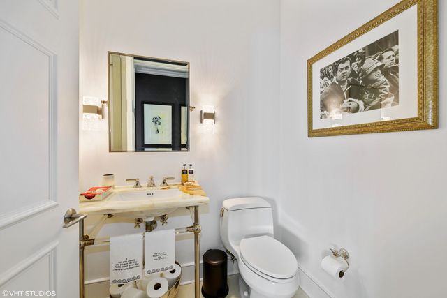 118 E ERIE Street 29F, Chicago, IL 60611