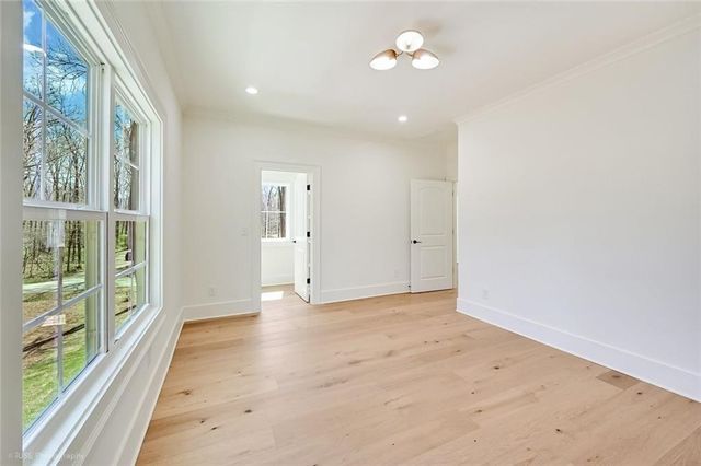 273 Hickory Hills Drive, Jefferson, GA 30549