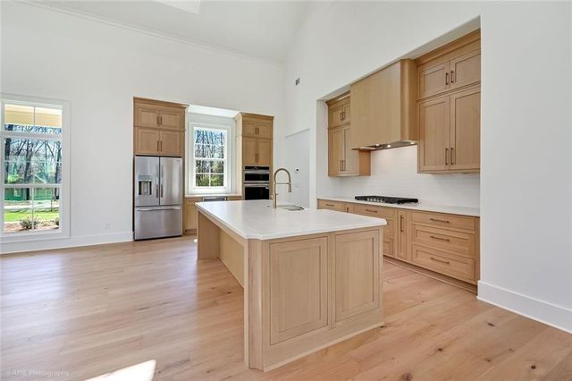 273 Hickory Hills Drive, Jefferson, GA 30549