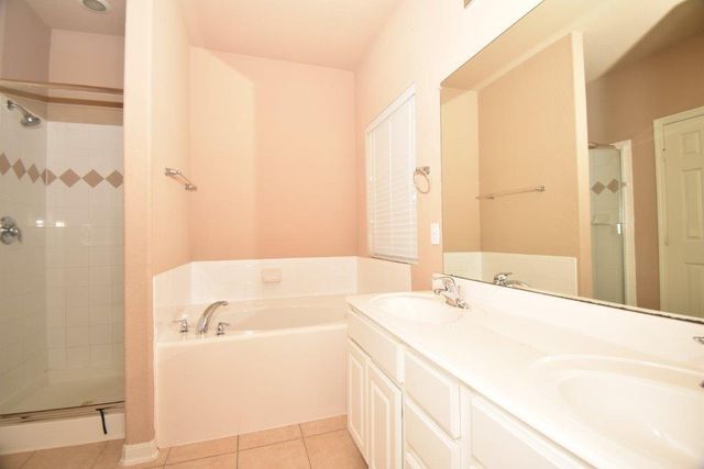 7027 Crockett Ridge Drive, Richmond, TX 77406